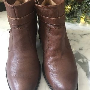 Naturalizer boots, leather upper, brown 9W